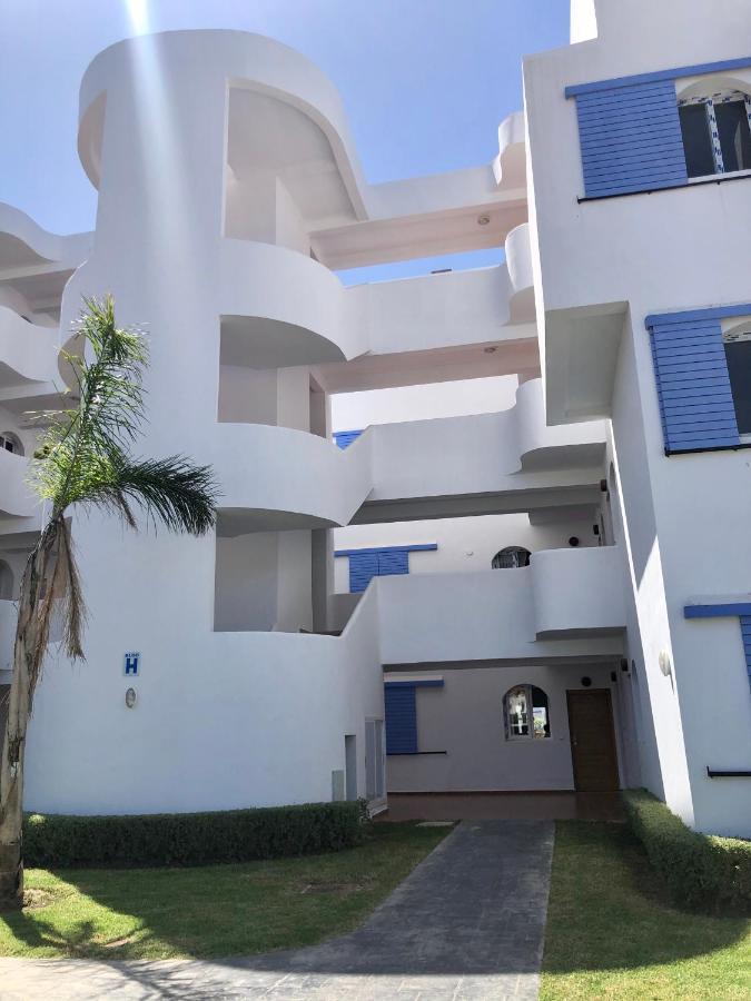 Brand New Beautiful Vacation House - Family Only 卡博尼格洛 外观 照片